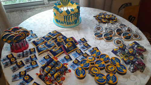 Mesa De Dulces Personalizada Para 20 Niños Con Regalo Cod.4 1