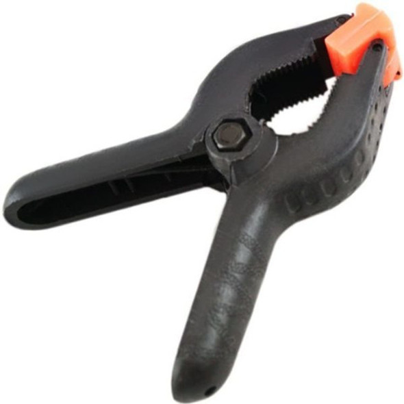 Pinza Cocodrilo Plástica 6 Pulgadas Black Jack C141 X10 Un. 1