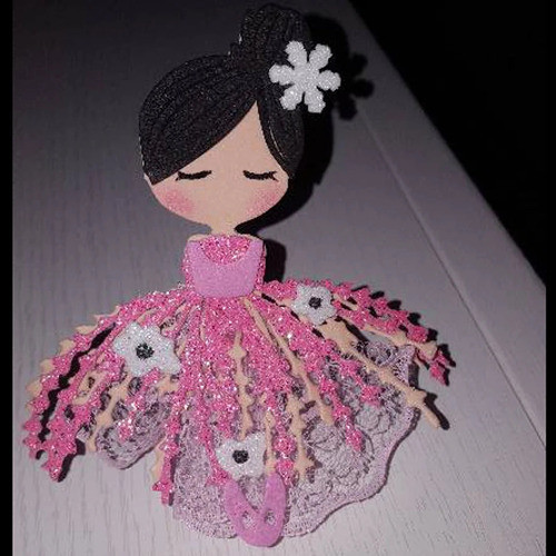 Die Cut Scrap Troquel Nena Con Vestido De Gajos D' Arteche 1