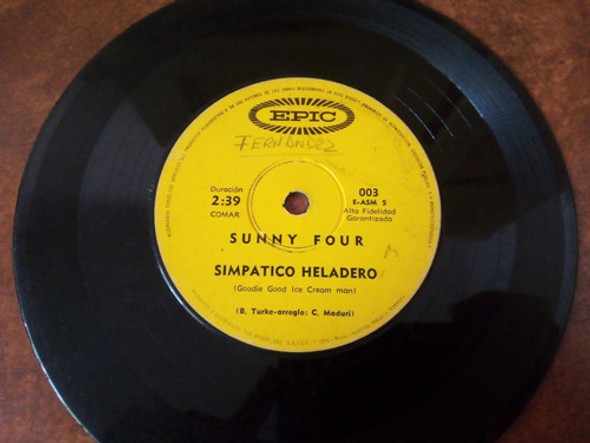 Sunny Four Simpatico Heladero / Porque No Simple / Kktus 1