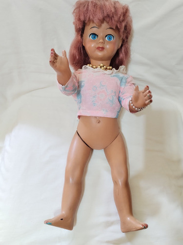 Antigua Muñeca Con Ojos Movibles En Buen Estado 1