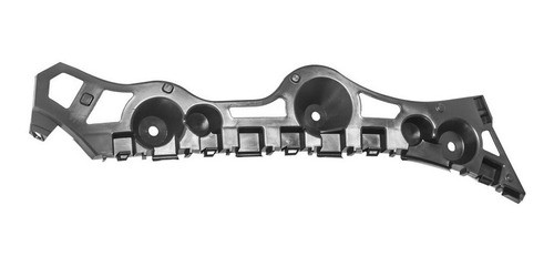 Guia Der. Paragolpe Trasero Renault Logan 2015-19 0