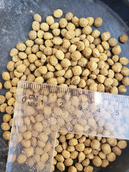 Alimento Para Peces De Estanque 1