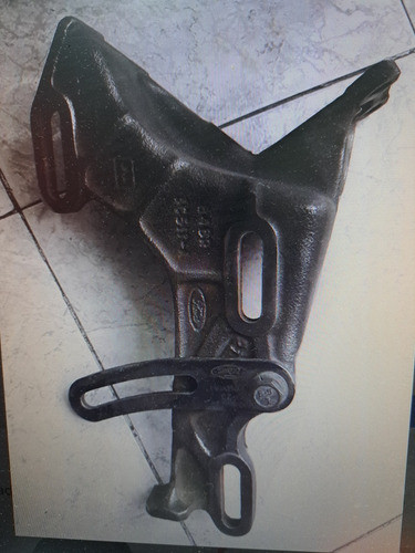 Soporte Bomba Hidráulica Ford Sierra 1