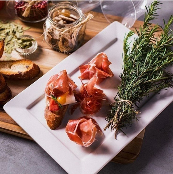 Set X4 Plato Porcelana Rectangular Oxford Blanco 25 X 16cm 1 Set X4 Plato Porcelana Rectangular Oxford Blanco 25 X 16cm 1