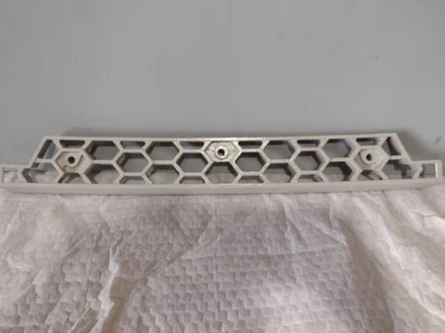 Pisadera Paragolpe Ford Cargo 1723 1729 L Nueva 2013 Alumin 1