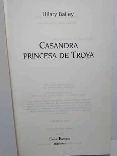 Casandra Princesa De Troya - Hilary Bailey 1