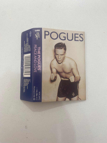 Fita Cassete- The Pogues ( Peace And Love, Importado ) 0