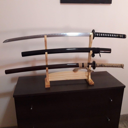 Armero/soporte Katana Exhibidor Katanero - 3 Armas 0