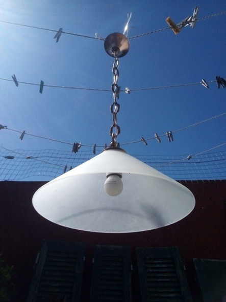 Colgante Antiguo De Vidrio Y Bronce 0