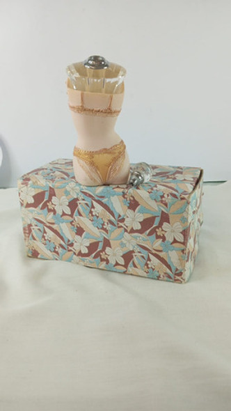 Linda Peca De Perfume Para Sua Penteadeira 0