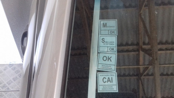 Adesivos-etiquetas-decalque - Para-brisas Ford - F Grátis 0 Adesivos-etiquetas-decalque - Para-brisas Ford - F Grátis 0