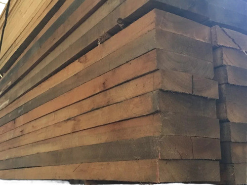Tabla Saligna, Seca Cepillada, 1°calidad 1 X 5 X 3,97 0