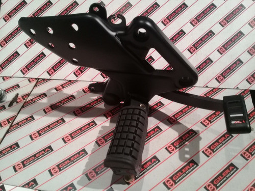 Soporte Pedalin Delantero Derecho Moto Gilera Vc 200 R 2011 1