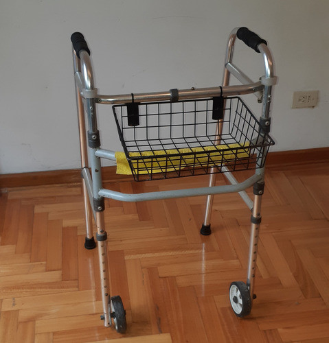 Andador Plegable Aluminio Dual Y Ruedas + Canasto Massuar 0