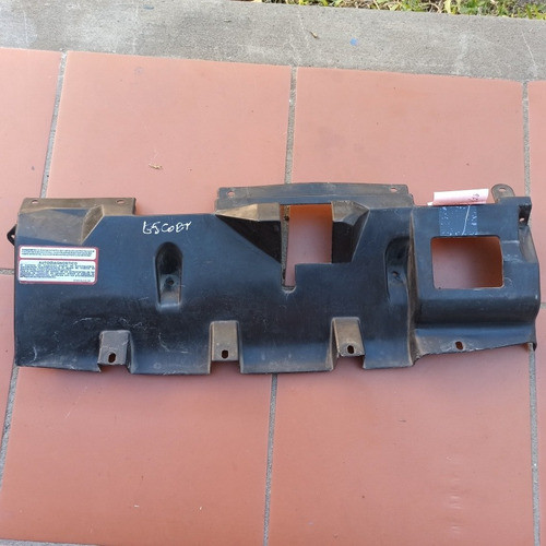 Deflector Superior Capot Escort 0