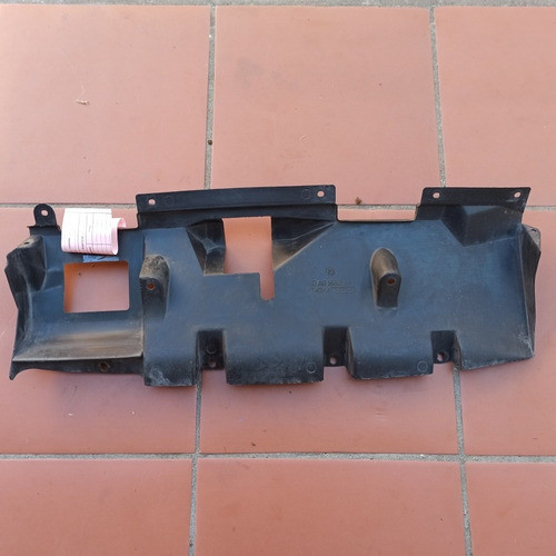 Deflector Superior Capot Escort 1