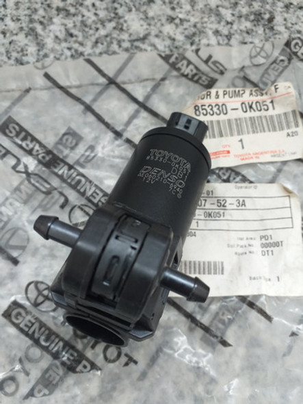 Bomba Lavaparabrisas Toyota Hilux. Nuevo Original. 1