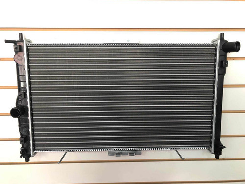 Radiador Daewo Nubira Sx 1.6 C/a 4 Puertas 98/00 1