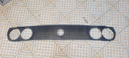 Grade Passat Ts Ls 2 Faróis Original Volkswagen Com Detalhe 0