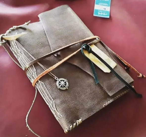 Cuadernos Artesanales, Promo Cuero 0