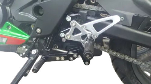 Pedalines Delanteros Aluminio Benelli Tnt 25 Store Oficial 0