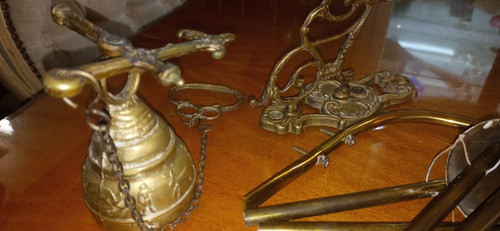 Antiguas Campanas De Bronce Con Soportes N179 0