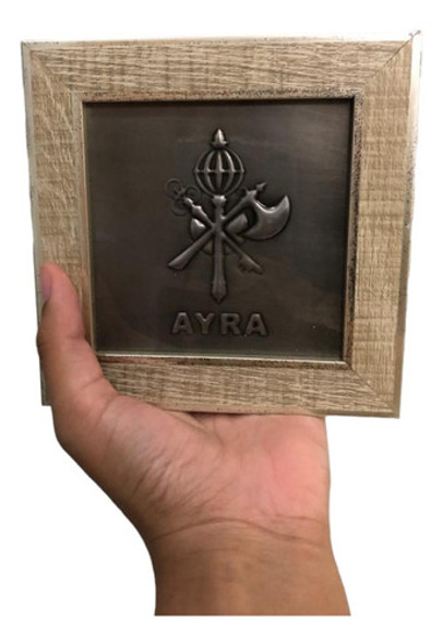 Quadro Xangô Ayra Orixá Madeira Carvalho E Metal 13 X13 Cm 1