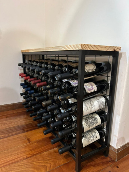 Bodega Vinoteca Cava ( 45 Botellas ) 1