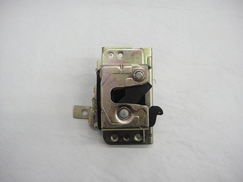 Cerradura Puerta Delantera Derecha Chevrolet Kadet/ipa 89/98 0