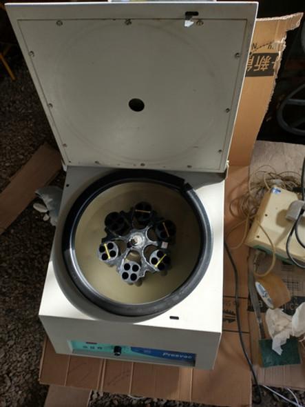 Centrifuga 24 Tubos Presvac 1
