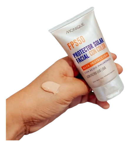 Protector Solar Facial Con Color Fps 50 - Monique Arnold 1