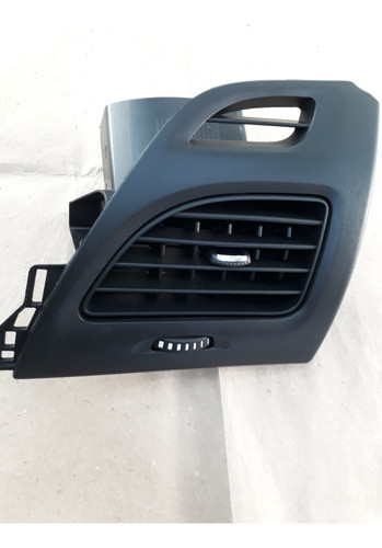 Grilla Ventilación Lateral Derecha Renault Fluence Full 1