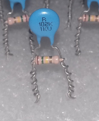 Capacitor Treble-bleed Para Potenciômetros De 250k 1