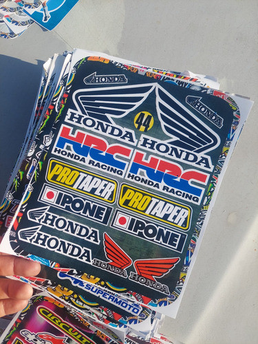 Pack X 2 Planchas De Calcos Vehiculares Material Vehicular 1