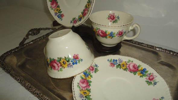 Taza De Te Inglesa Antigua Diseño Guarda Floral Divina Veala 0