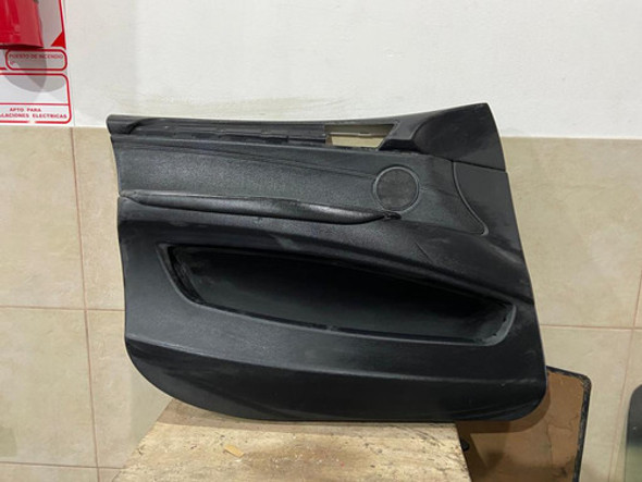Tapizado De Puerta Delantero Izquierdo Bmw X5 Modelo 2007 0