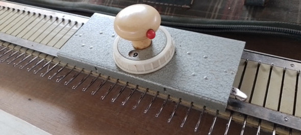 Accesorio De Máquina De Tejer Knitax Para Elasticos 1