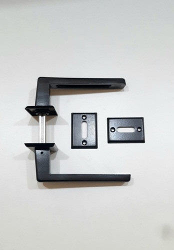Manija Picaporte Biselada Aluminio Currao Negro C/ Bocallave 1
