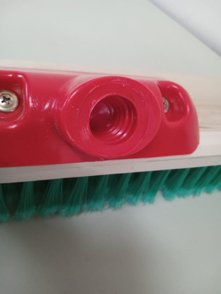 Escobillon Anden Plastico Base De Madera 60cm 1