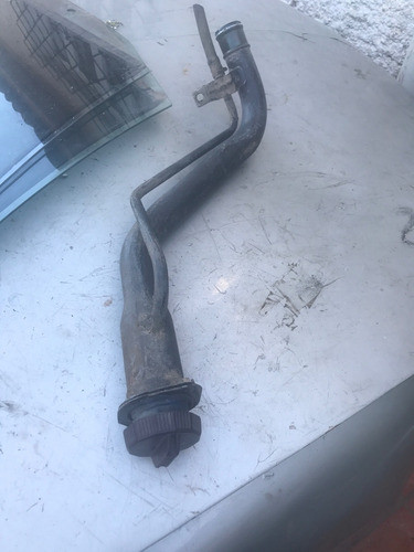 Bajada Al Tanque De Combustible Mitsubishi Colt 1.3/98 0