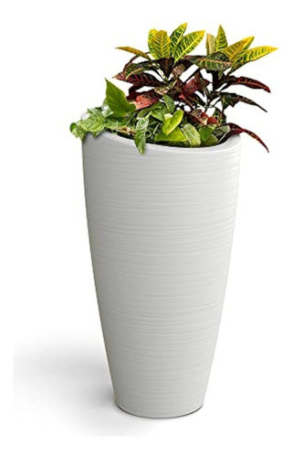 Mayne Modesto 32in Plantadora Alta - Blanca - 16in L X 16in 0