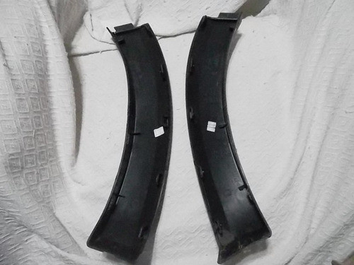 Moldura Corta Fender Sandero Delantera Der Izq 14/21 Det Cu 1