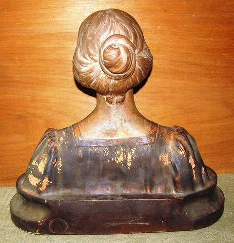 Busto De Mujer Antiguo De Terracota Firmado F. Cornacchia 1