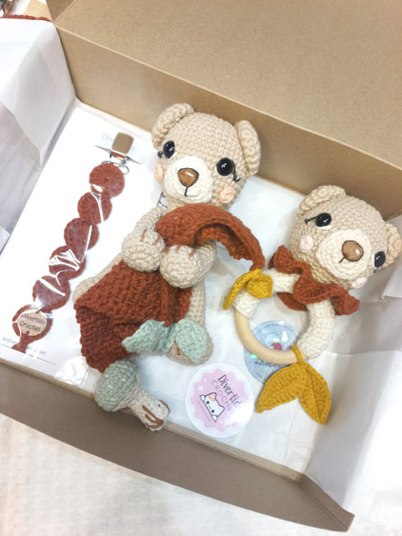 Newborn Baby Gift Set – Rattle, Pacifier Holder, Security Bear & Comfort Blanket