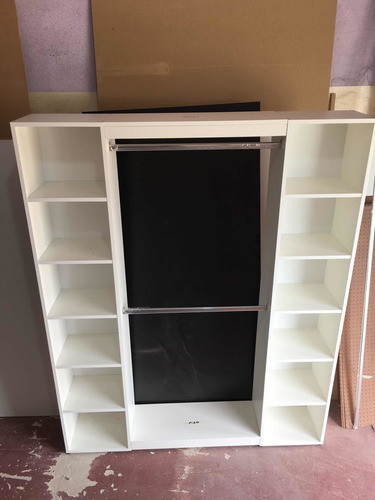 Exhibidor Negocio Tienda Local Ropa 1