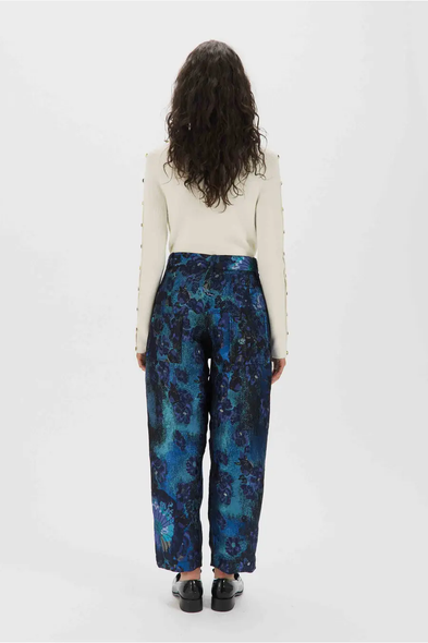 Marie Pants – Blue Brocade with Floral Pattern & Balloon-Leg Silhouette