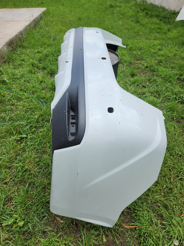 Paragolpe Trasero Nissan Sentra B18 0