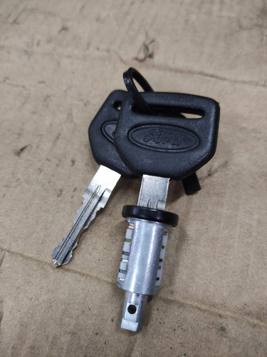 Cilindro Cerradura Puerta Ford 814/815/915/722 1