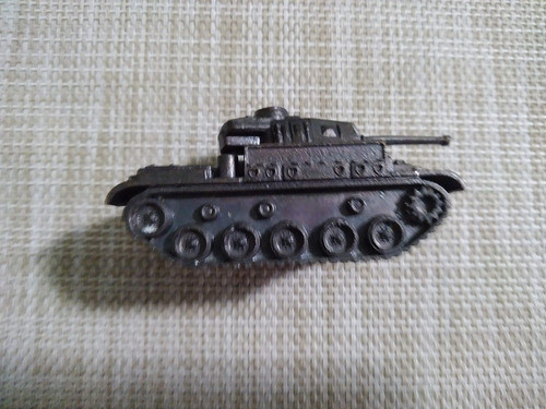 Sacapuntas Tanque De Guerra 1